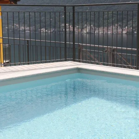 Attic With Pool * Nesso
