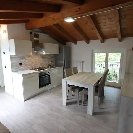 Attic With Pool Lejlighed Nesso